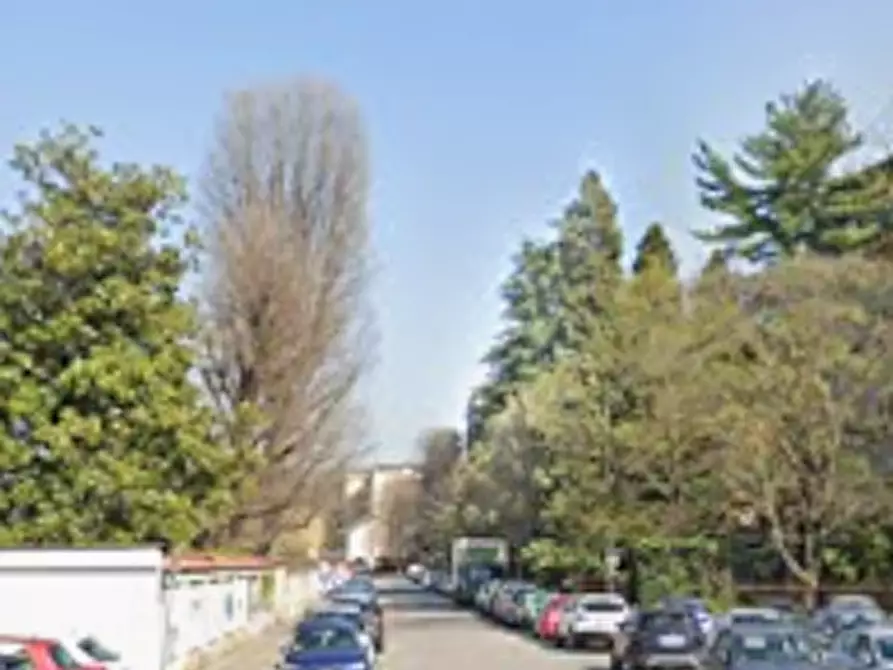 Immagine 7 di Magazzino in vendita  in via Alcide De Gasperi a Vedano Al Lambro