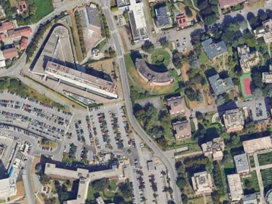 Immagine 3 di Posto auto in vendita  in Via Alcide De Gasperi a Vedano Al Lambro