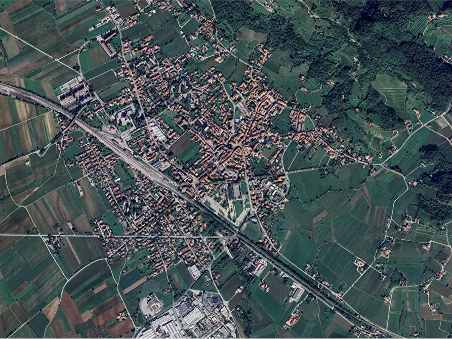 Immagine 5 di Terreno agricolo in vendita  in Località Cormons a Cormons