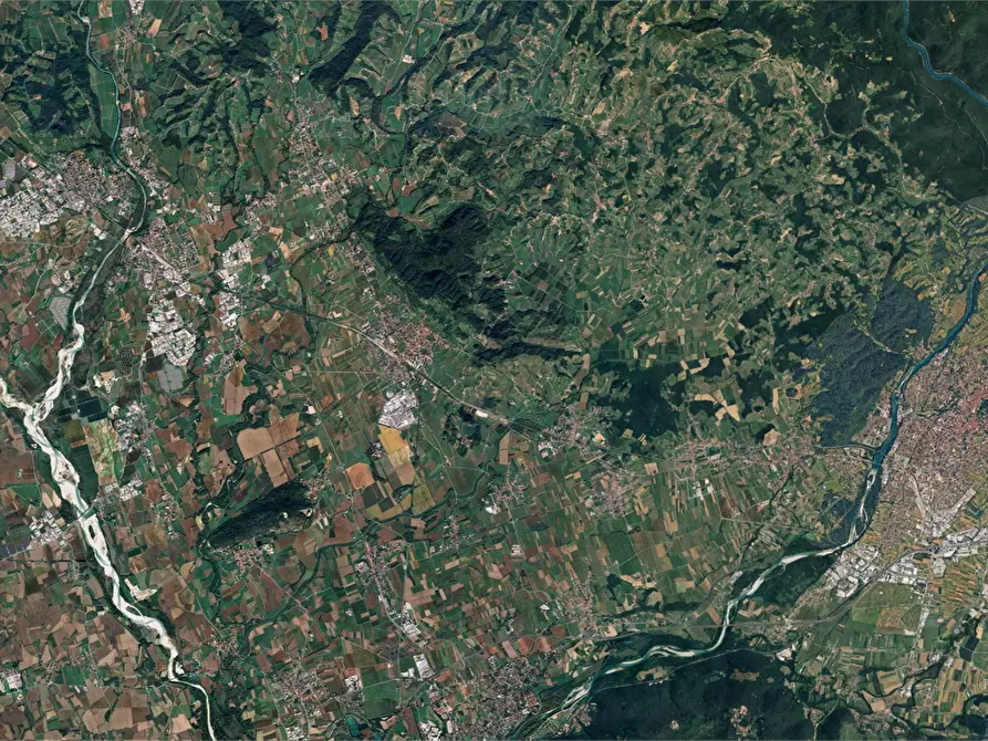 Immagine 7 di Terreno agricolo in vendita  in Località Cormons a Cormons