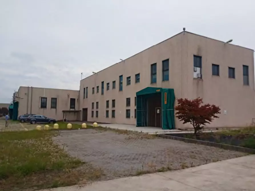 Immagine 5 di Capannone industriale in vendita  in Via S. Fiorano a Villasanta