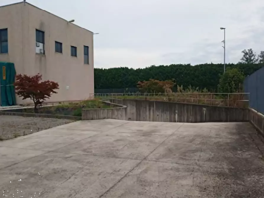 Immagine 6 di Capannone industriale in vendita  in Via S. Fiorano a Villasanta
