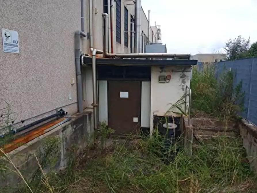 Immagine 9 di Capannone industriale in vendita  in Via S. Fiorano a Villasanta