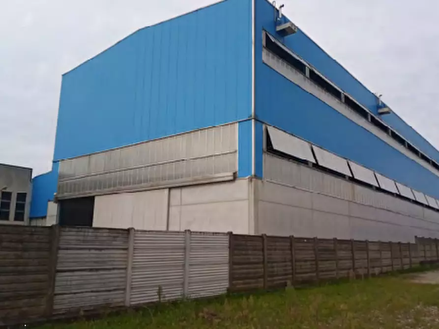 Immagine 11 di Capannone industriale in vendita  in Via S. Fiorano a Villasanta