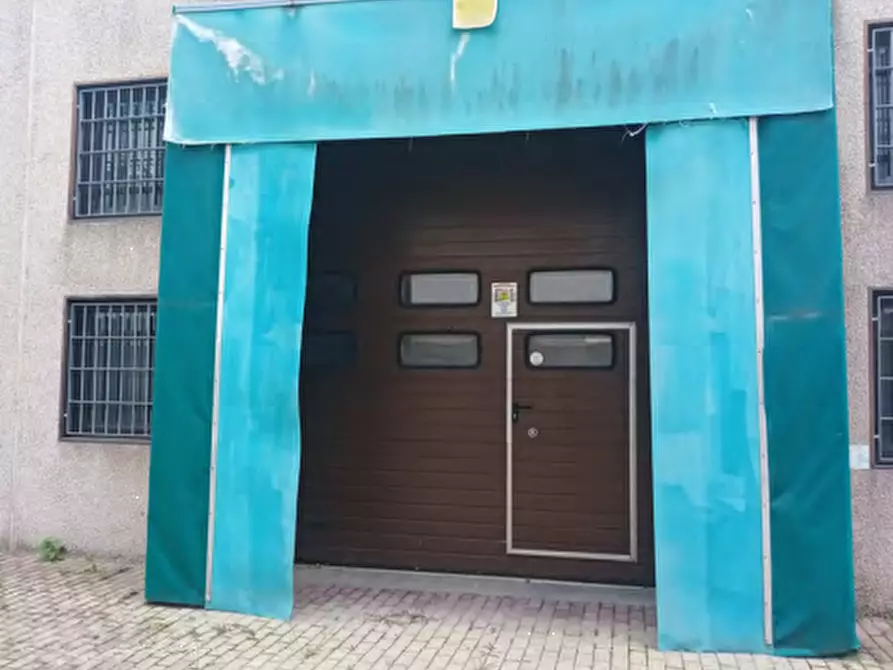 Immagine 14 di Capannone industriale in vendita  in Via S. Fiorano a Villasanta