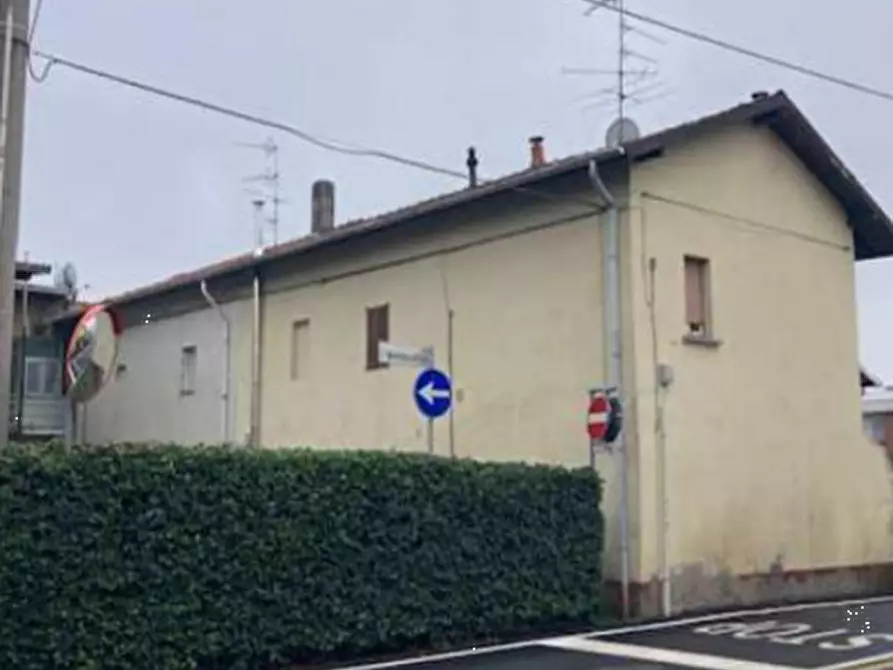 Immagine 2 di Appartamento in vendita  in Via Bonicalza a Oggiona Con Santo Stefano