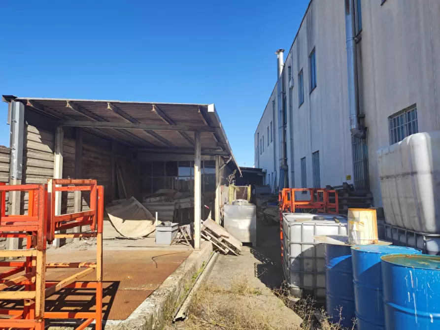 Immagine 3 di Capannone industriale in vendita  in Via Mario Albino Bonicalza a Cassano Magnago