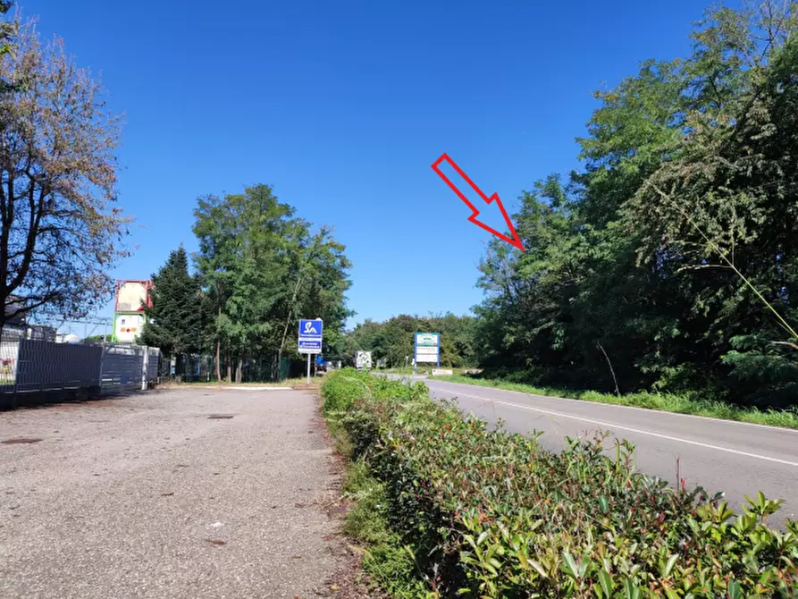 Immagine 8 di Capannone industriale in vendita  in Via Mario Albino Bonicalza a Cassano Magnago