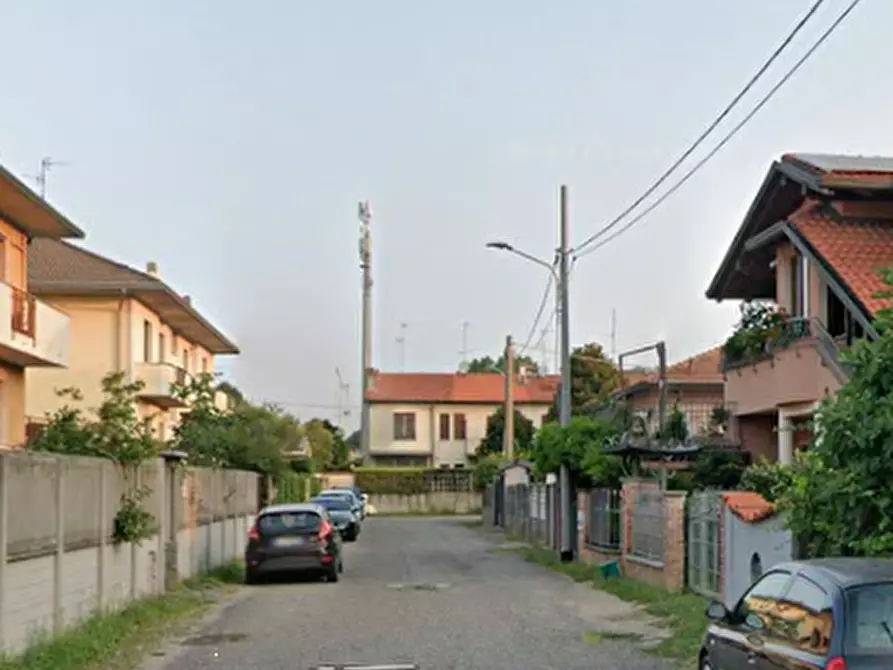 Immagine 8 di Appartamento in vendita  in Via Giuseppe Di Vittorio a Cerro Maggiore