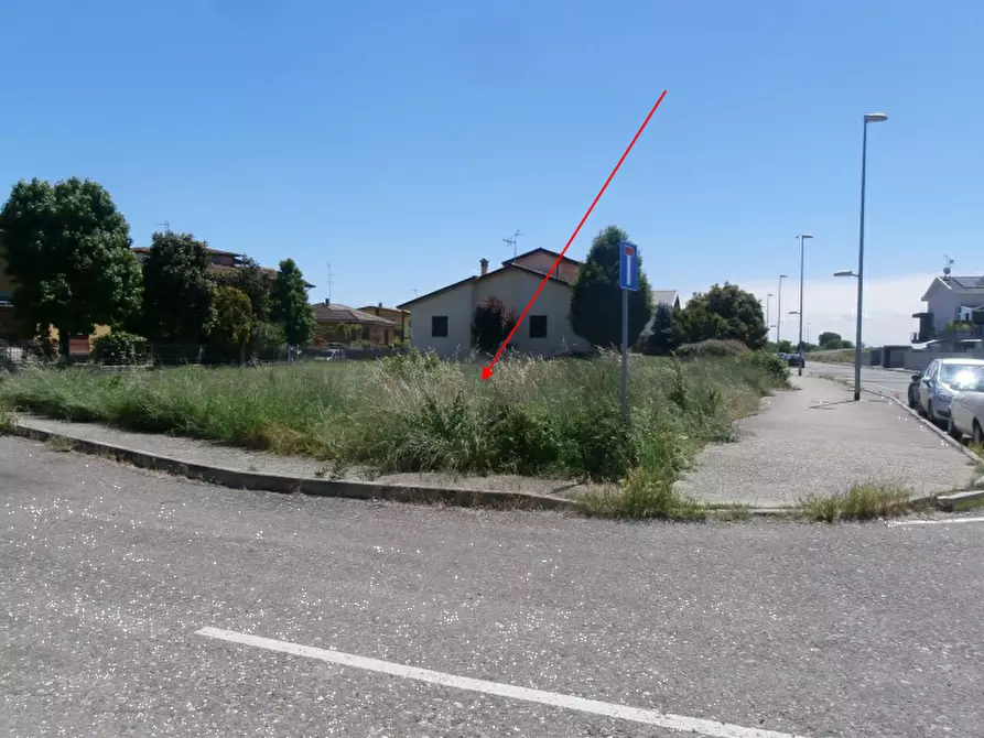 Immagine 1 di Terreno edificabile in vendita  in viale Veneto a Codogno
