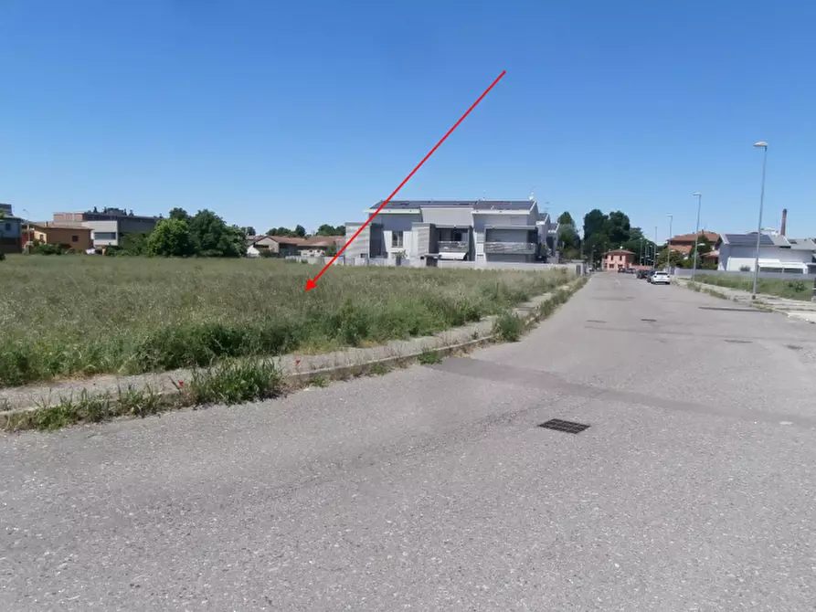 Immagine 7 di Terreno edificabile in vendita  in viale Veneto a Codogno