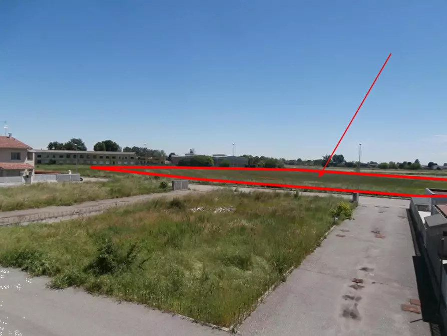 Immagine 15 di Terreno edificabile in vendita  in viale Veneto a Codogno