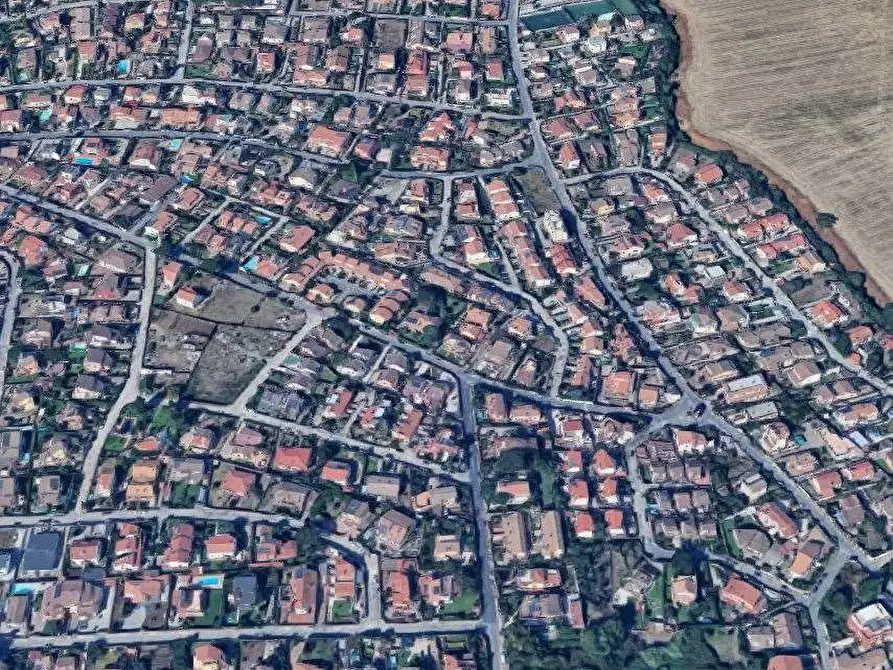 Immagine 11 di Casa indipendente in vendita  in Via Bassano del Grappa a Ardea