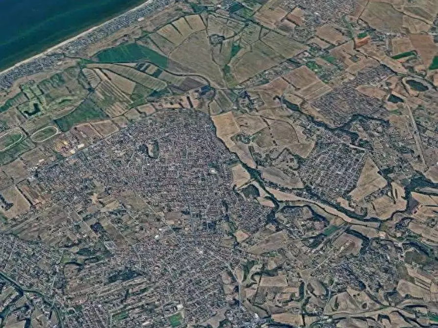 Immagine 13 di Casa indipendente in vendita  in Via Bassano del Grappa a Ardea