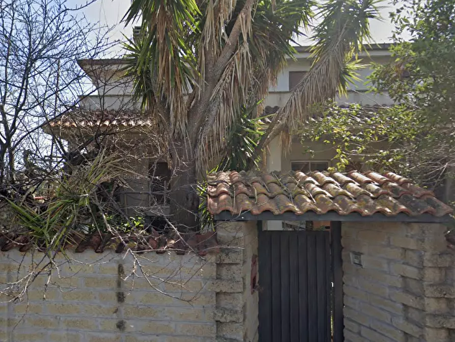 Immagine 1 di Villetta a schiera in vendita  in Via Erich Boehringer a Roma