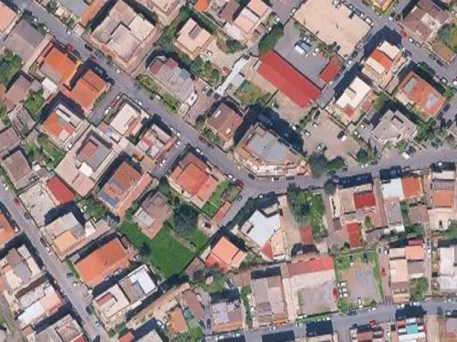 Immagine 14 di Appartamento in vendita  in Via Alberobello a Roma