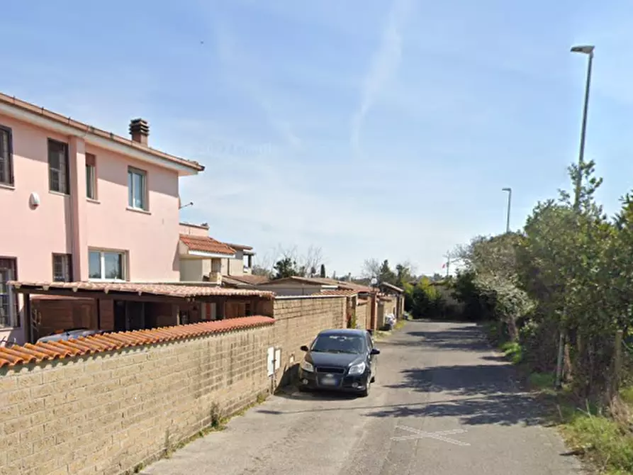 Immagine 11 di Villetta a schiera in vendita  in Via Erich Boehringer a Roma