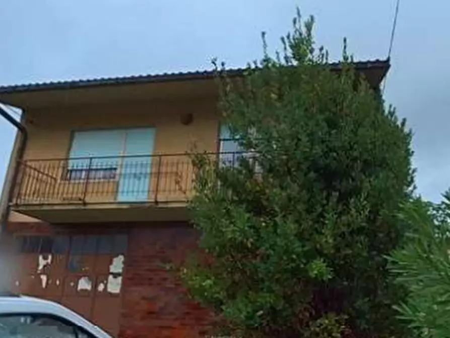 Immagine 6 di Stabile in vendita  in Via Venezia Giulia a Cormons