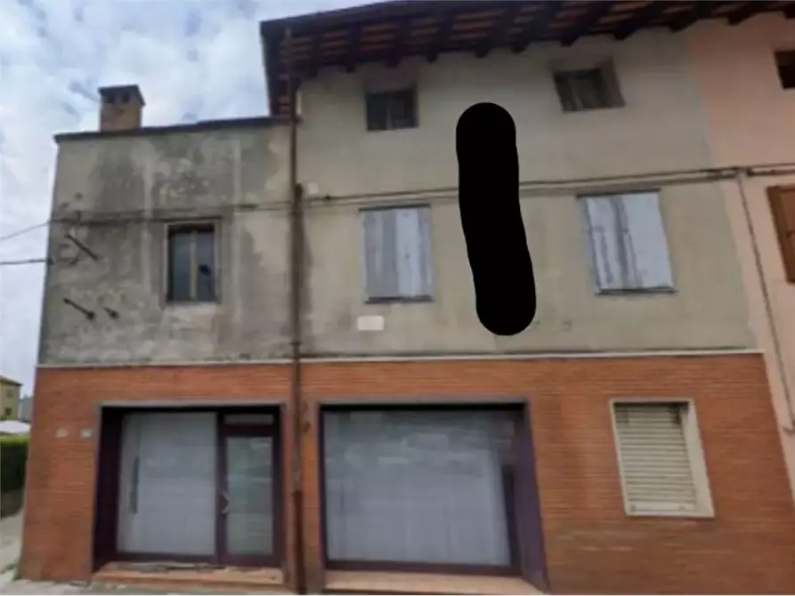 Immagine 1 di Negozio in vendita  in Via Venezia Giulia a Cormons