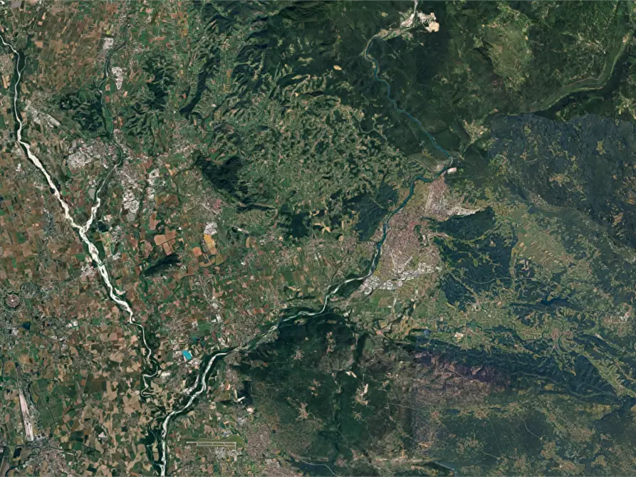 Immagine 13 di Negozio in vendita  in Via Venezia Giulia a Cormons