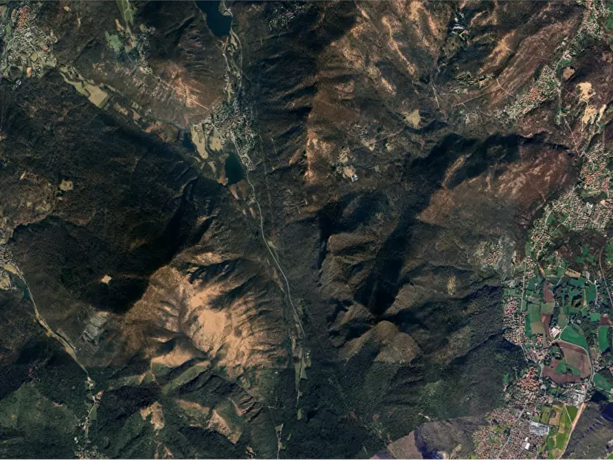 Immagine 8 di Terreno agricolo in vendita  in Località Valganna a Valganna