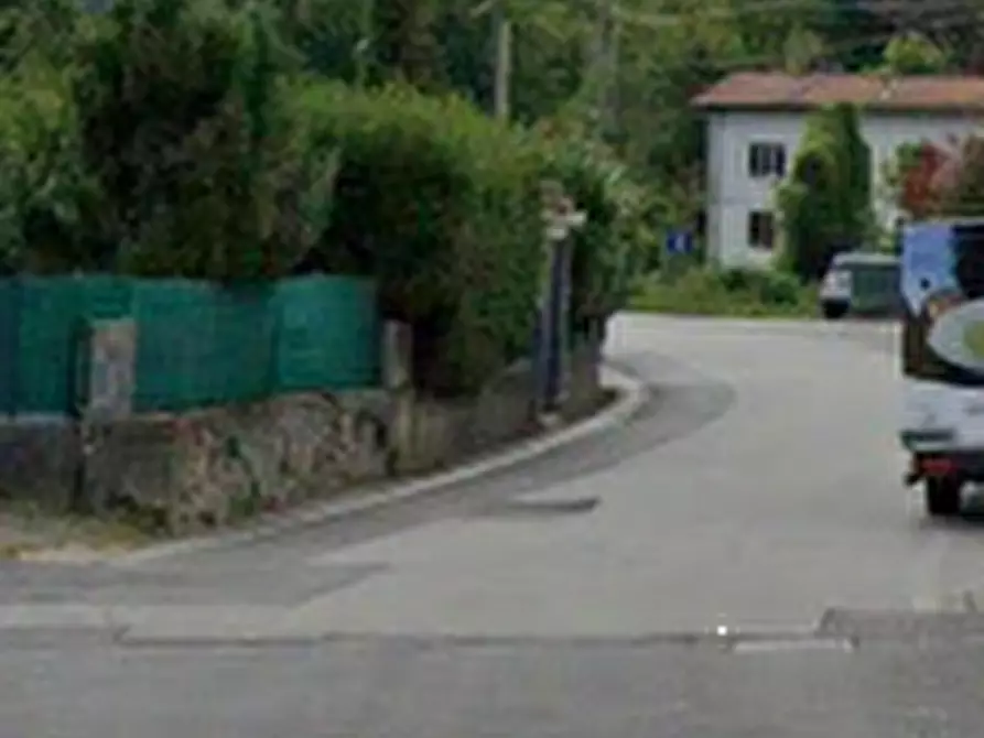 Immagine 7 di Terreno agricolo in vendita  in Via San Michele a Brissago-Valtravaglia