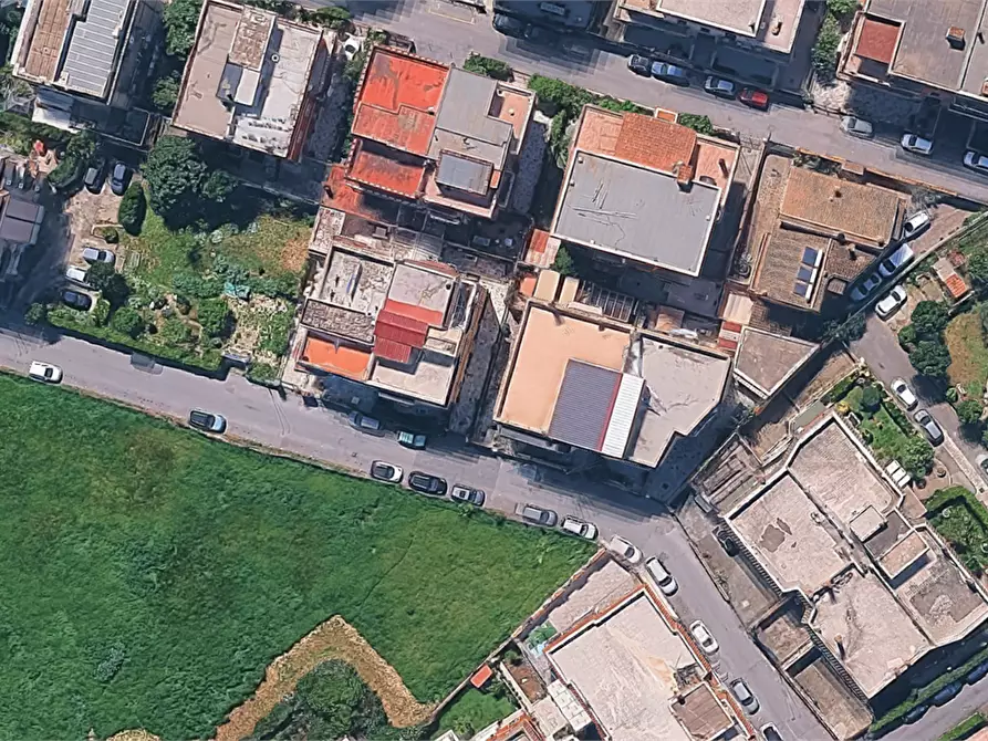 Immagine 12 di Appartamento in vendita  in Via Merope a Roma