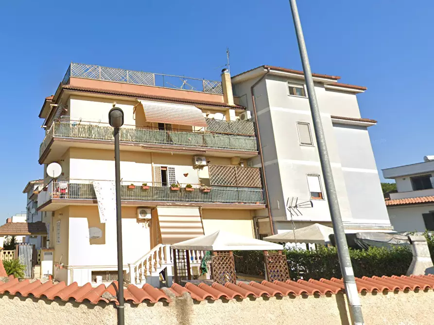 Immagine 3 di Appartamento in vendita  in Via Monforte S. Giorgio a Roma