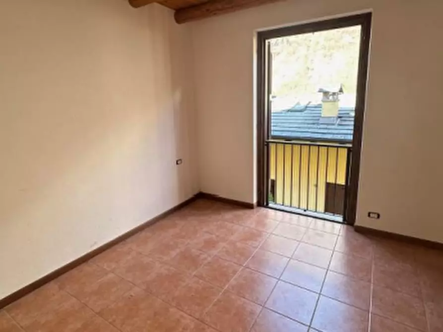 Immagine 20 di Appartamento in vendita  in Via Curò a Valbondione