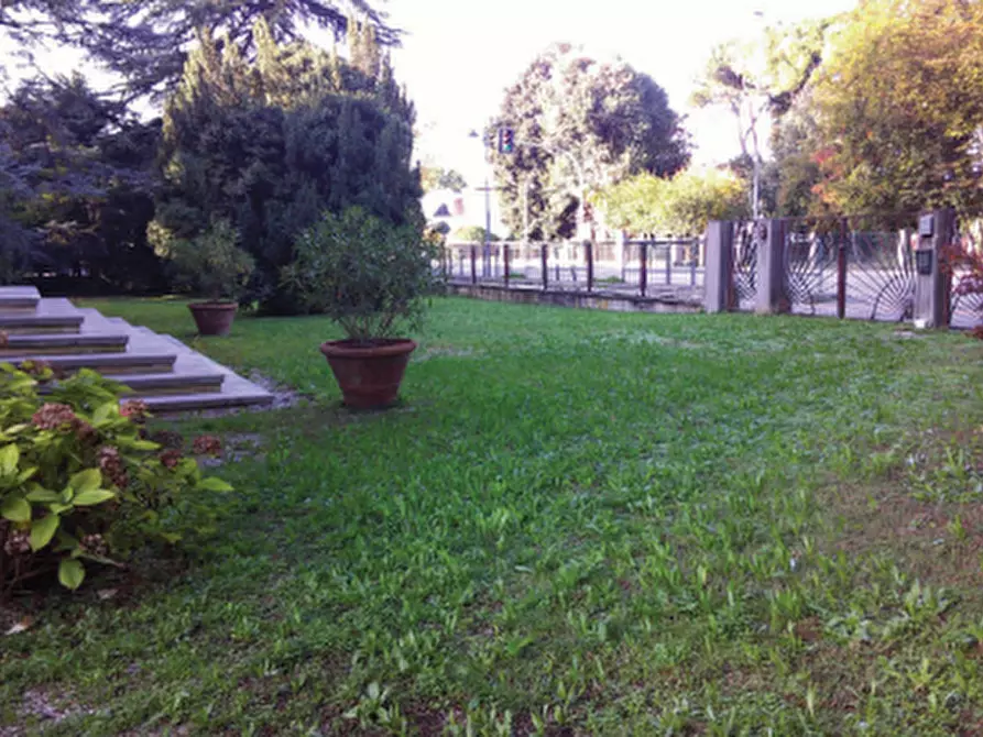 Immagine 10 di Porzione di casa in vendita  in Via Terraglio a Treviso