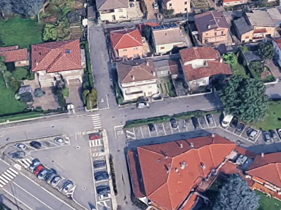 Immagine 19 di Appartamento in vendita  in Viale Rimembranze a Casirate D'adda