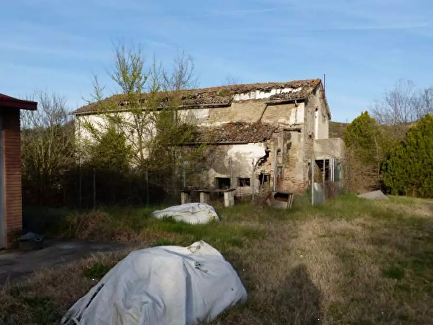 Immagine 3 di Casa indipendente in vendita  in Strada Prati di San Colombano a Meldola