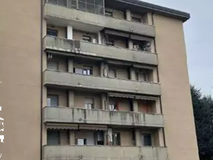 Immagine 5 di Appartamento in vendita  in Via I Maggio a Tavazzano Con Villavesco