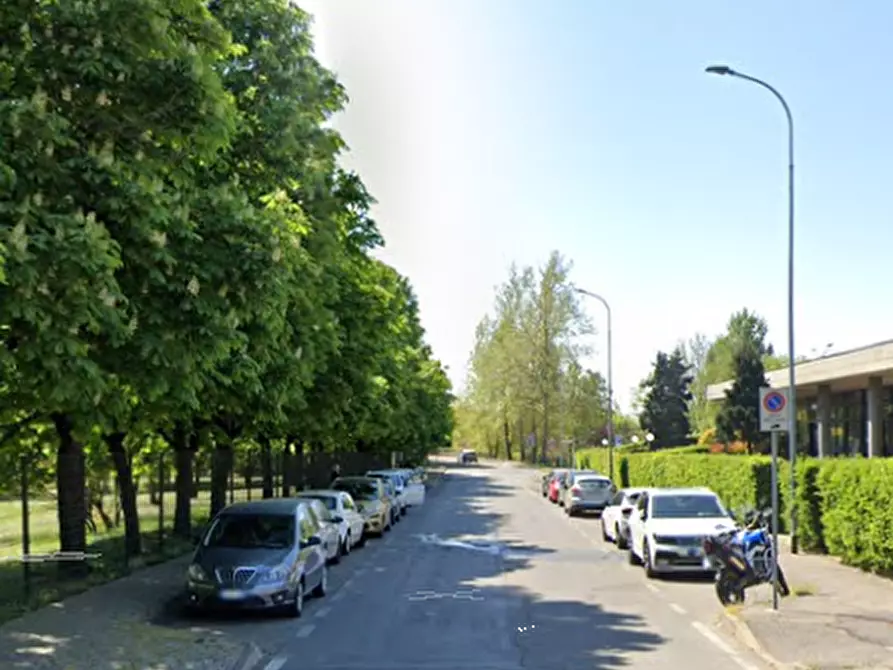 Immagine 19 di Appartamento in vendita  in Via I Maggio a Tavazzano Con Villavesco