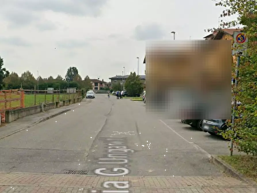 Immagine 10 di Garage in vendita  in Via Ungaretti  a Sordio