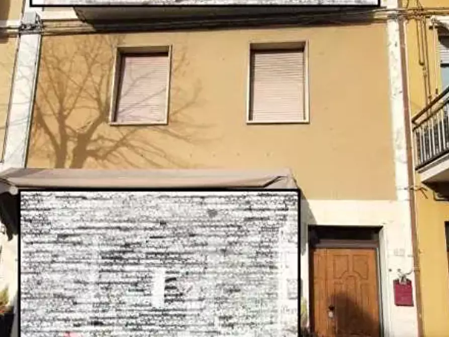 Immagine 4 di Appartamento in vendita  in Viale Coniugi Evangelisti a Terre Roveresche