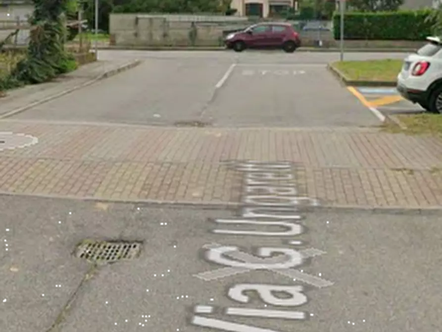 Immagine 10 di Garage in vendita  in Via Ungaretti  a Sordio