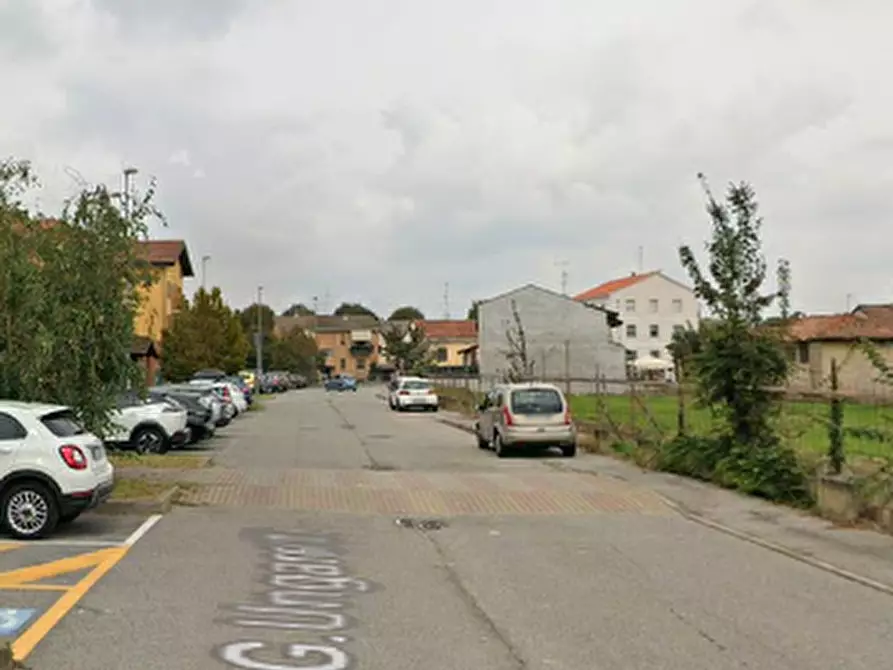 Immagine 11 di Garage in vendita  in Via Ungaretti  a Sordio
