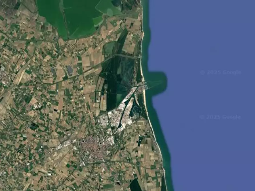 Immagine 2 di Appartamento in vendita  in Viale della Pace a Ravenna