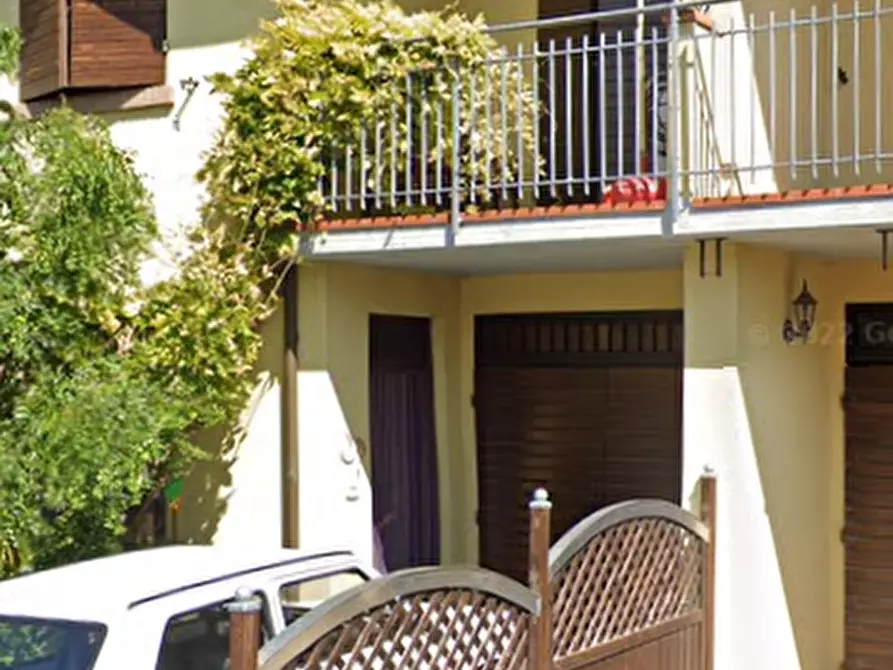 Immagine 10 di Porzione di casa in vendita  in Via Nuova a Ravenna
