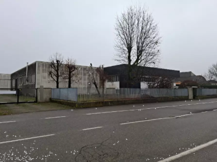 Immagine 1 di Capannone industriale in vendita  in Via Montebello a Vigevano