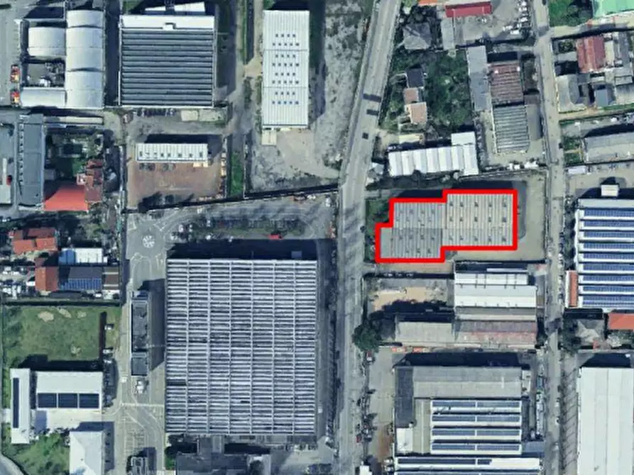 Immagine 2 di Capannone industriale in vendita  in Via Montebello a Vigevano