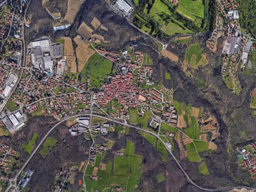 Immagine 23 di Porzione di casa in vendita  in Via Cerea a Gazzada Schianno