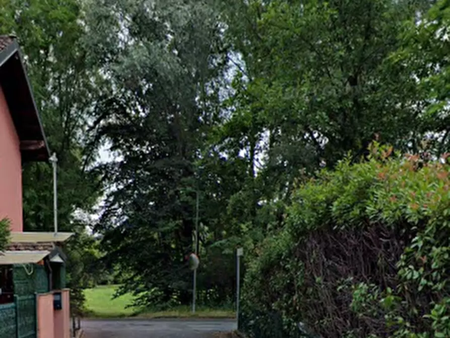 Immagine 11 di Terreno agricolo in vendita  in Via Per Rogeno a Costa Masnaga