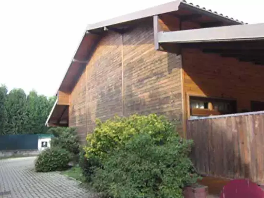 Immagine 7 di Hotel in vendita  in Strada Bressana - Salice  a Castelletto Di Branduzzo