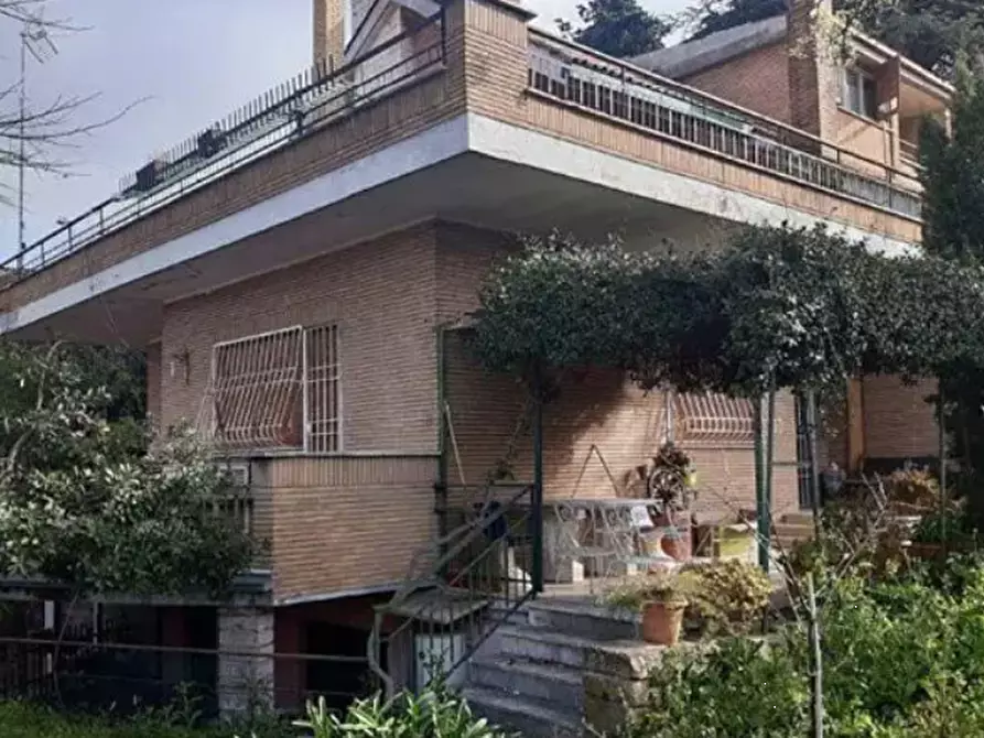 Immagine 2 di Porzione di villa in vendita  in Via Villetta a Albano Laziale