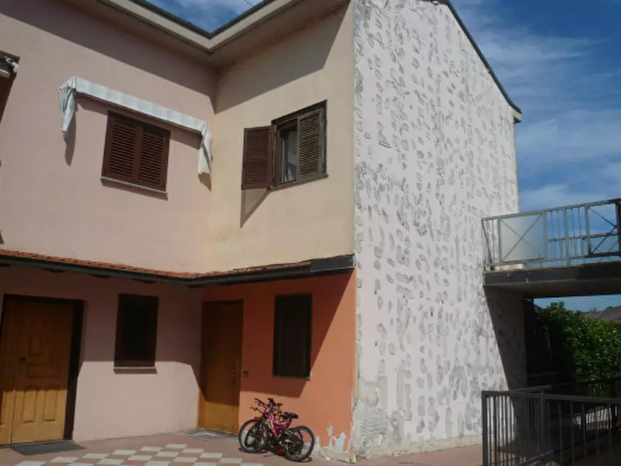 Immagine 2 di Casa indipendente in vendita  in Via Paolo Borsellino a Castiraga Vidardo