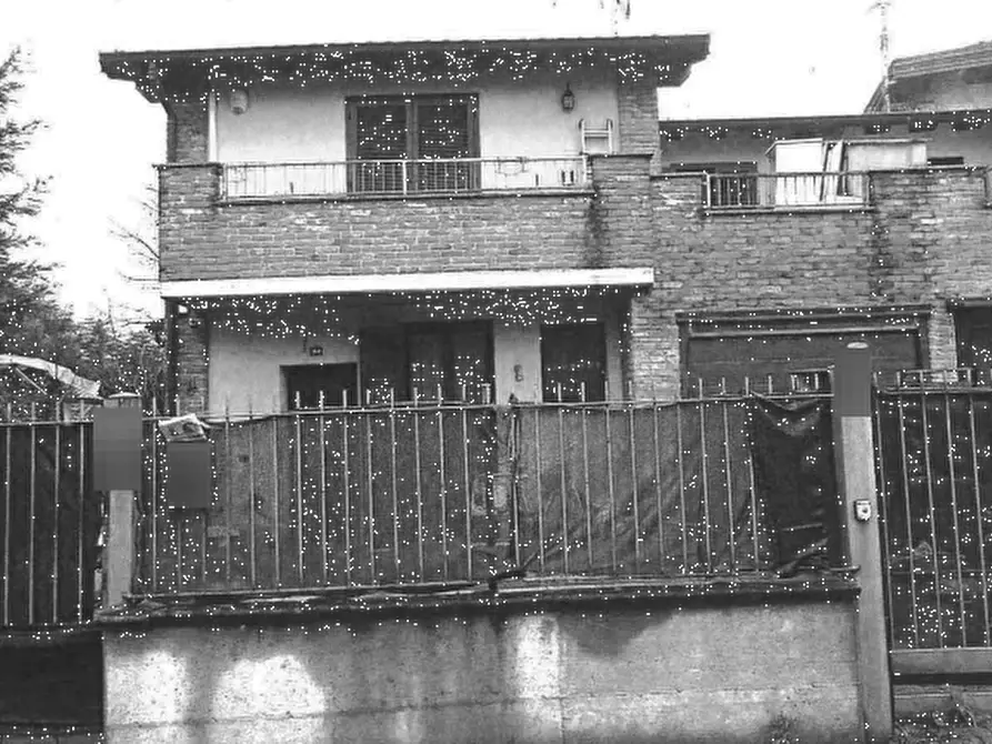 Immagine 1 di Villetta a schiera in vendita  in L.go Rosario Livatino a Caselle Lurani