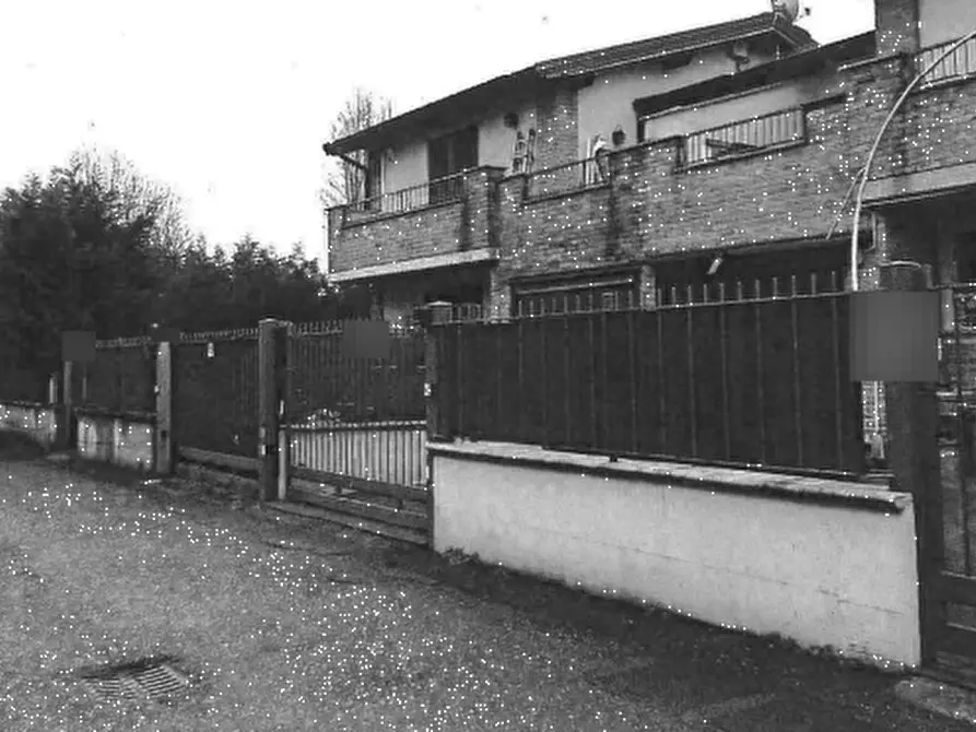 Immagine 4 di Villetta a schiera in vendita  in L.go Rosario Livatino a Caselle Lurani