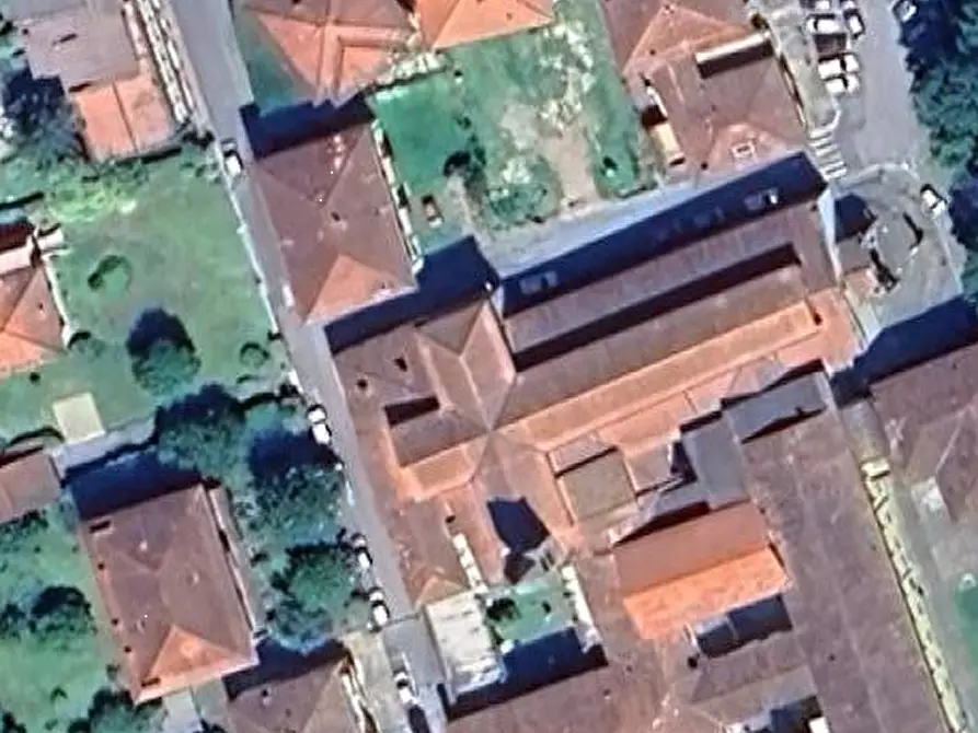 Immagine 7 di Appartamento in vendita  in Via Reisoli a Pontremoli